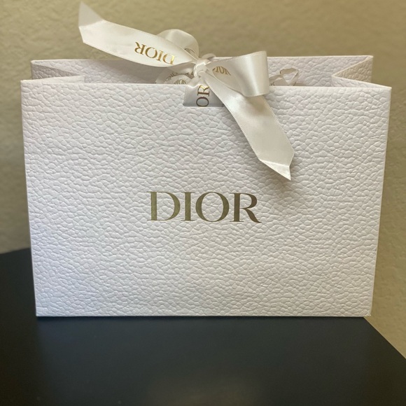 DIOR Small Shopping Bag With Ribbon Closure - Picture 2 of 9